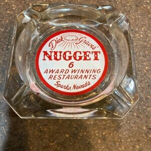 DICK GRAVES NUGGET CASINO HOTEL - VINTAGE Glass Ashtray - Sparks, NV